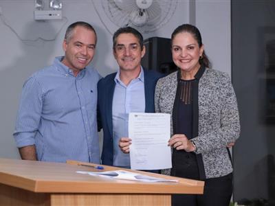 Notícia destaque: OAB-MT assina protocolo de intenções com a Escola Superior do Ministério Público